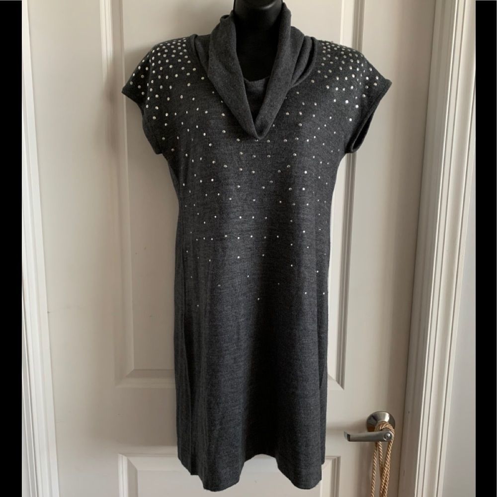 Sangria Gray Dress Size M